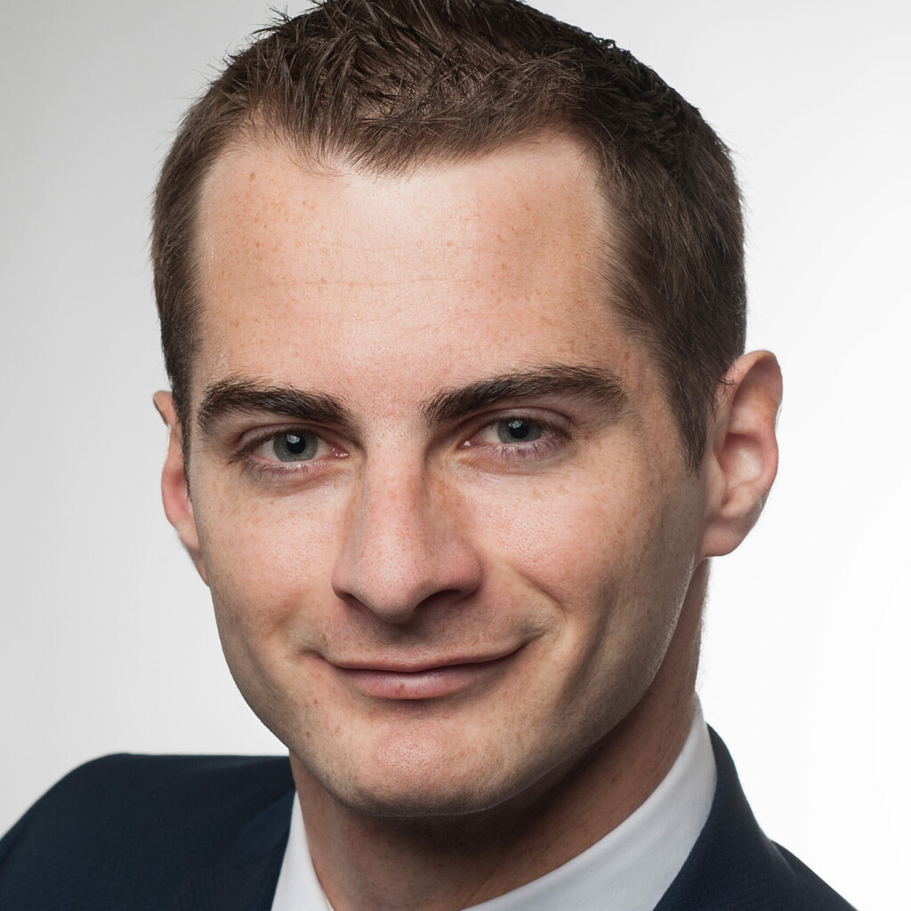 Philipp Hoffmann, Rechtsanwalt, Autor mylawguide, IQB Career Services