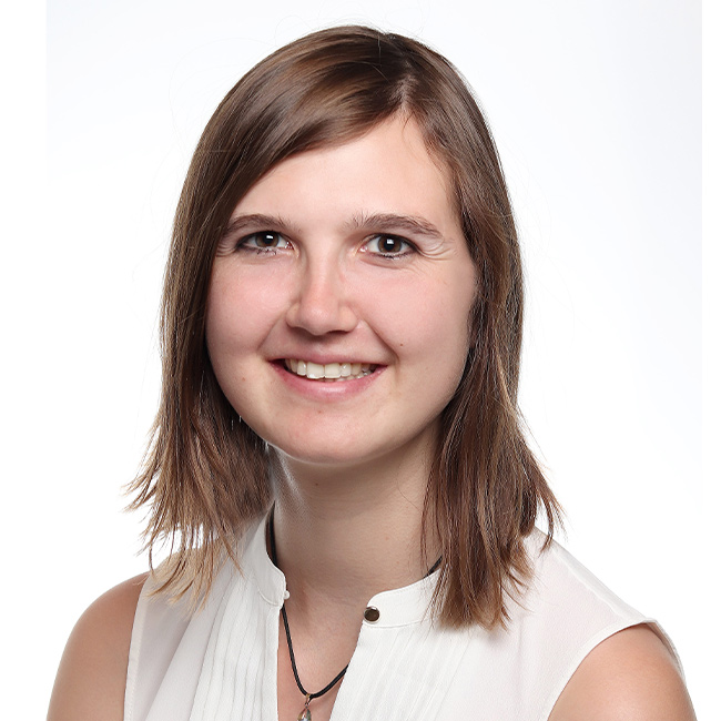 MAra Alin Brinker - Autorin im IQB KArrieremagazin