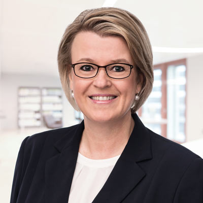 Portrait Christine Kudla, Head of HR Hogan Lovells