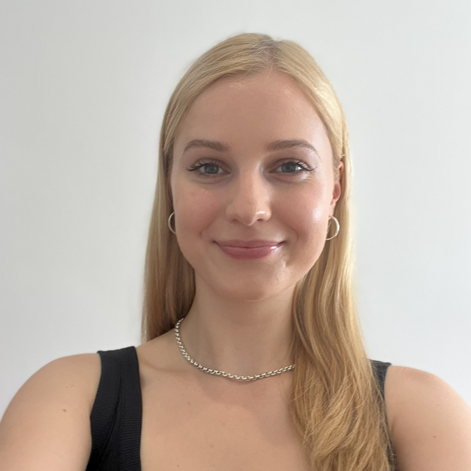 Mara Schröder, Autorin im IQB Karrieremagazin